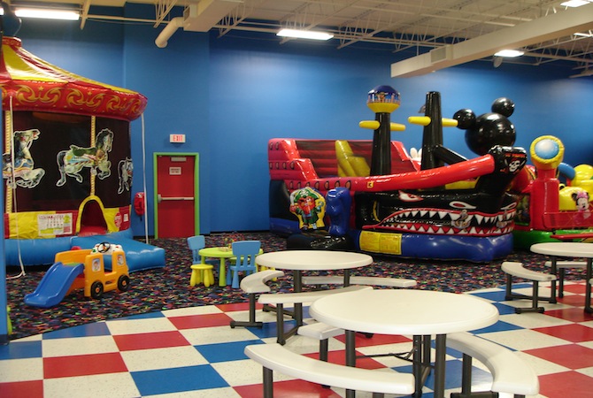 jump zone party play center